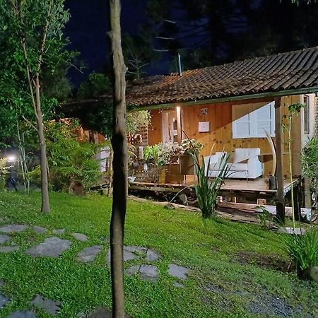 Chale Antares A Beira Do Rio Canoas 우루비시 외부 사진